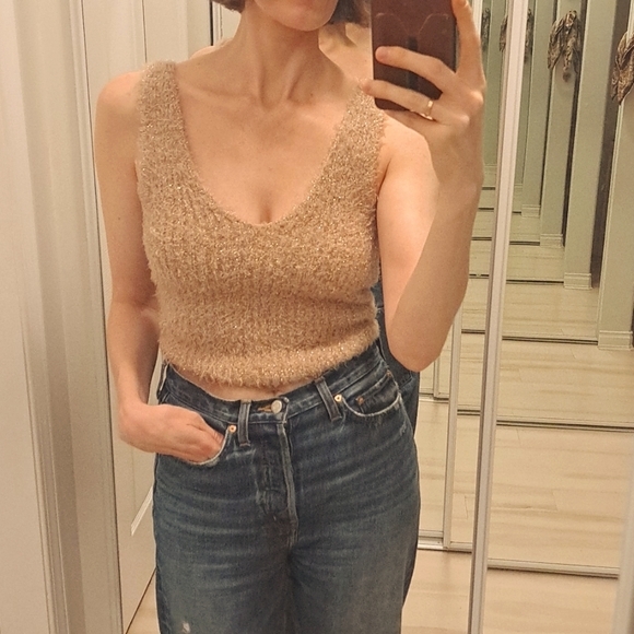 Urban Outfitters pink knit tank in size medium - Picture 7 of 7